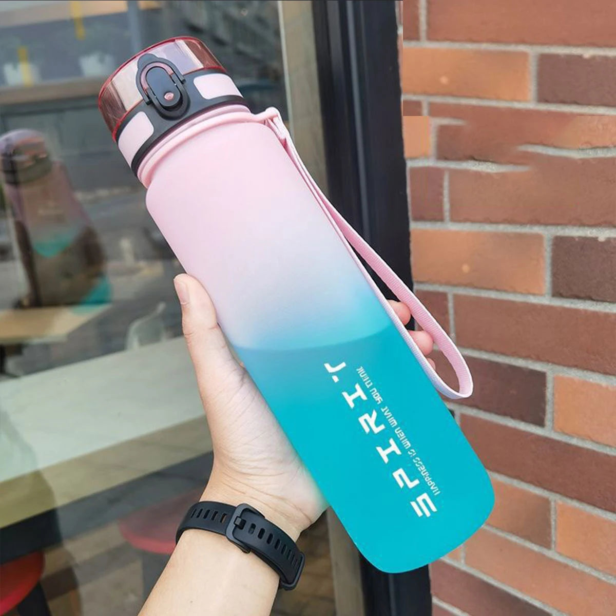 FlowState Gradient Water Bottle – Insulated & Leak-Proof
