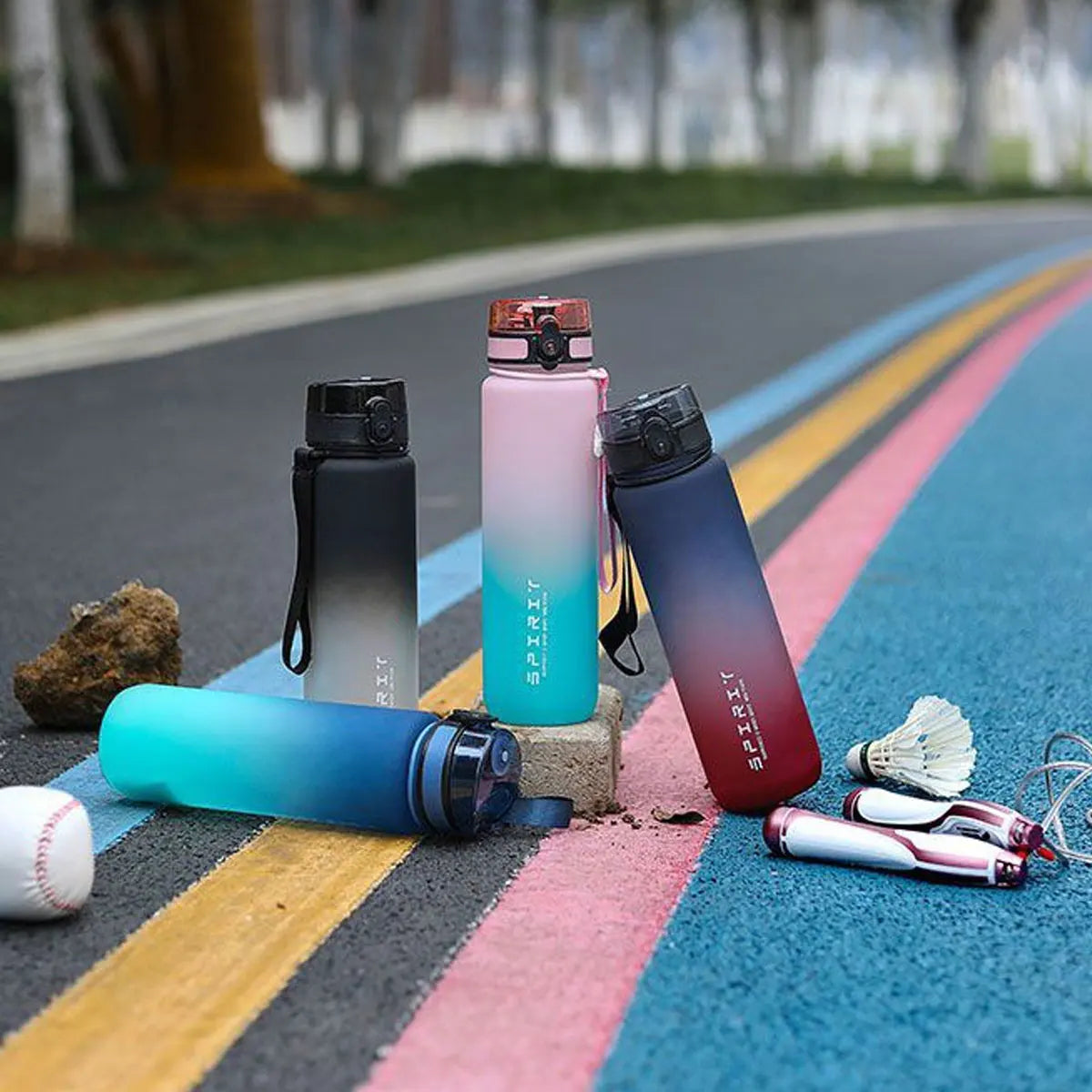 FlowState Gradient Water Bottle – Insulated & Leak-Proof